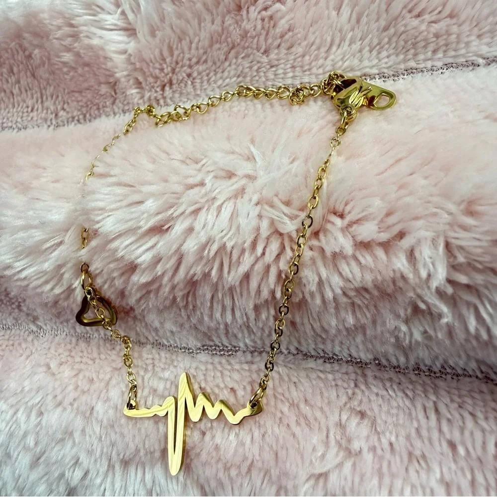 18K Gold‎ Plated Womens Heartbeat Bracelet Non-Tarnish Stainless Steel Gift Chic